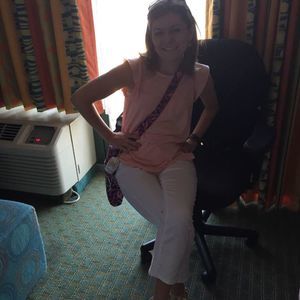 Meet your Posher, Sarah